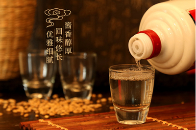 如何喝白酒才既能助興又能健康?會(huì)喝酒的人往往會(huì)這樣做!